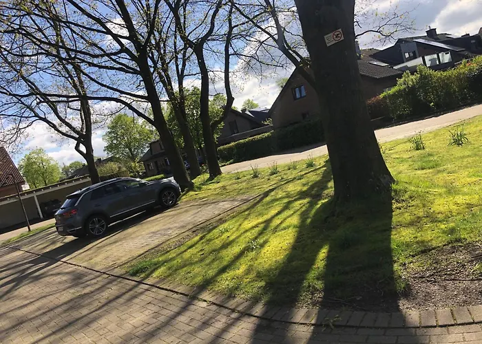 3 Schlafzimmer Und Ueberdachtem Suedbalkon In Apartament *